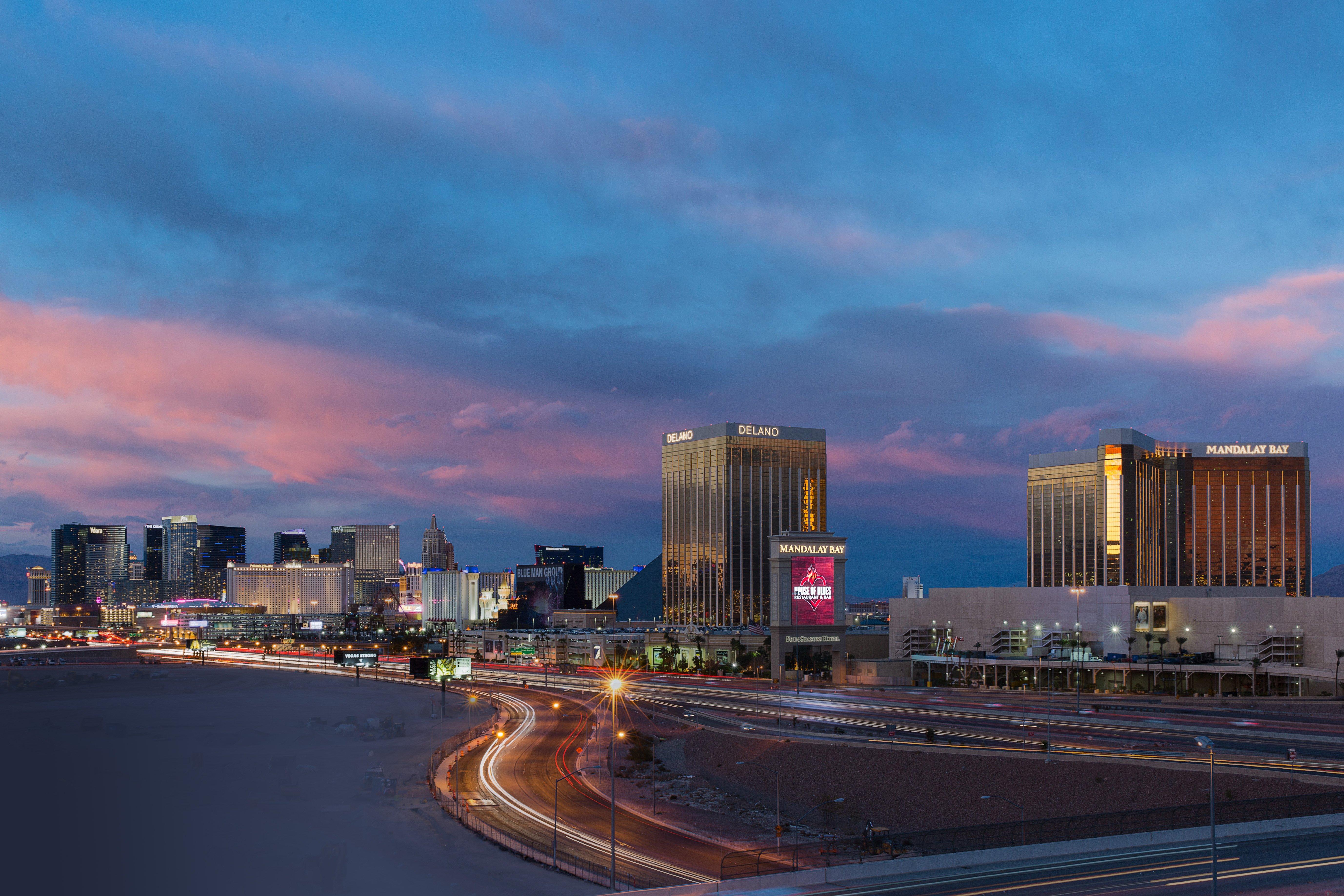 Staybridge Suites Las Vegas - Stadium District Экстерьер фото